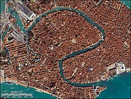 Questa immagine ha l'attributo alt vuoto; il nome del file è s.jpg